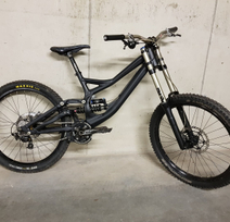 Downhill mtb Specialized Demo 8